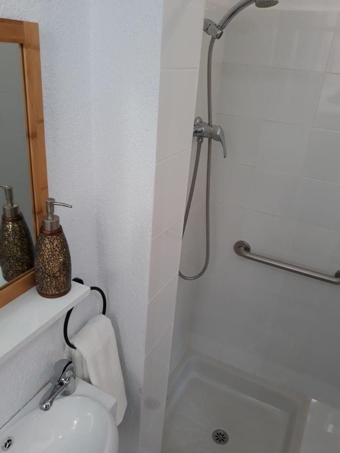 Casa Olivera- apartament al Passeig Font Vella Sant Hilari Sacalm Esterno foto